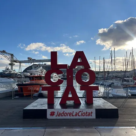 Apartment T2 Vue Imprenable La Ciotat